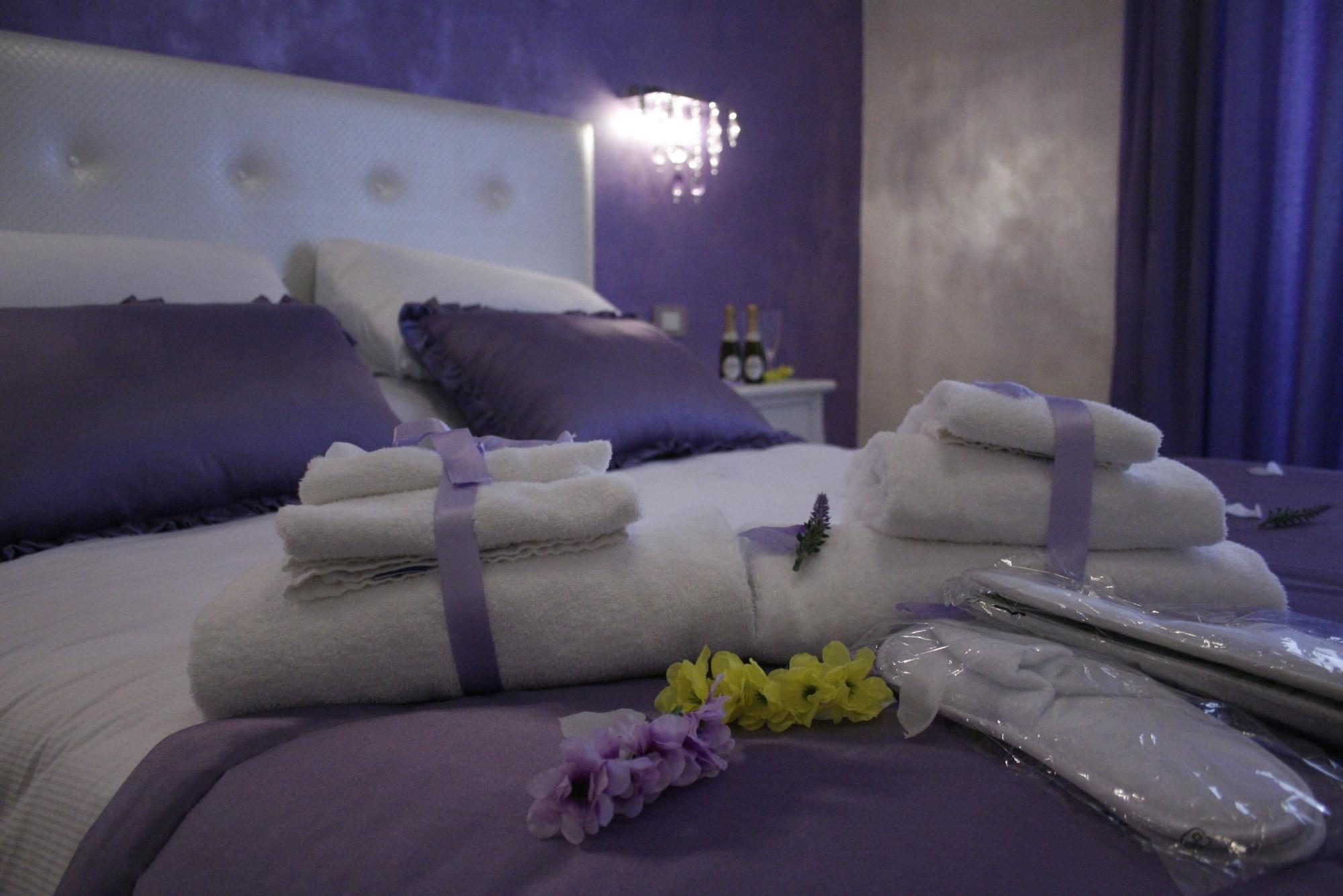 Crystal Rhome Rome Buitenkant foto